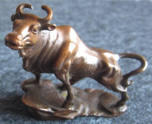 Bronze bronzefigur stier - bronze,, bronzefigur,
