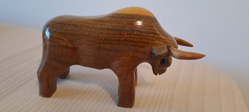Holzfigur stier hohe - holzfigur,